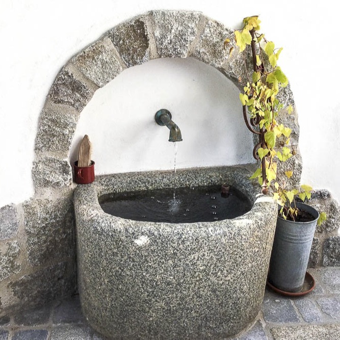 Wasser, Brunnen, Grander